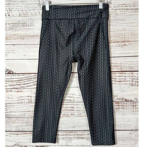 Under Armour Women's Logo Heat Gear Compression Leggings Capri Gray Size Small - Picture 7 of 9